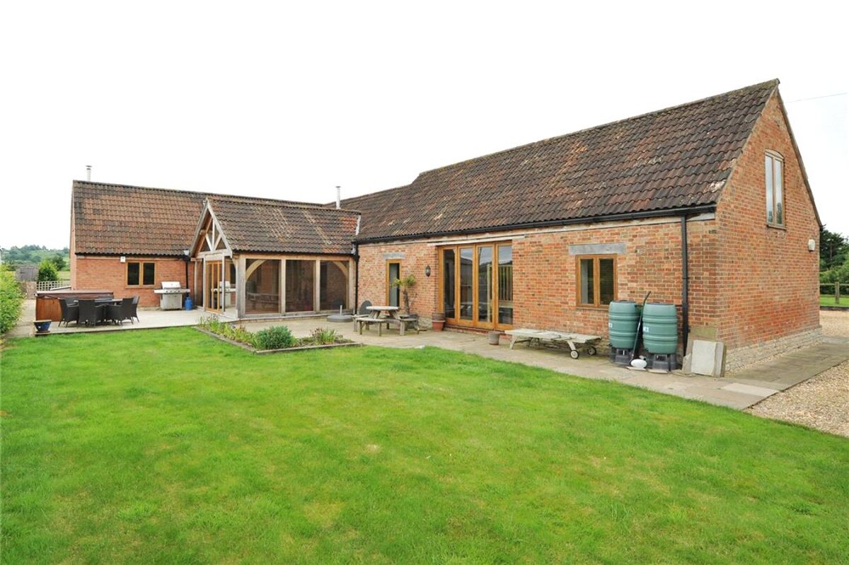 house for sale in Dauntsey, Chippenham, Wiltshire, SN15 CIR170077