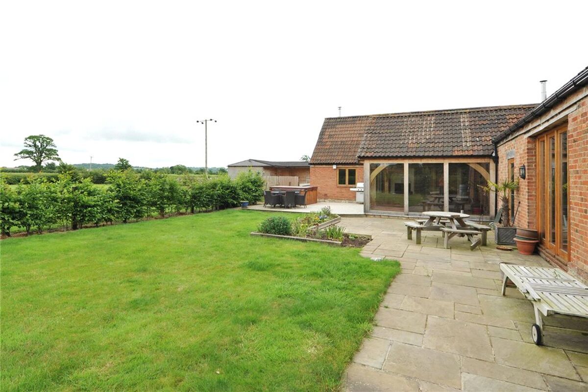 house for sale in Dauntsey, Chippenham, Wiltshire, SN15 CIR170077