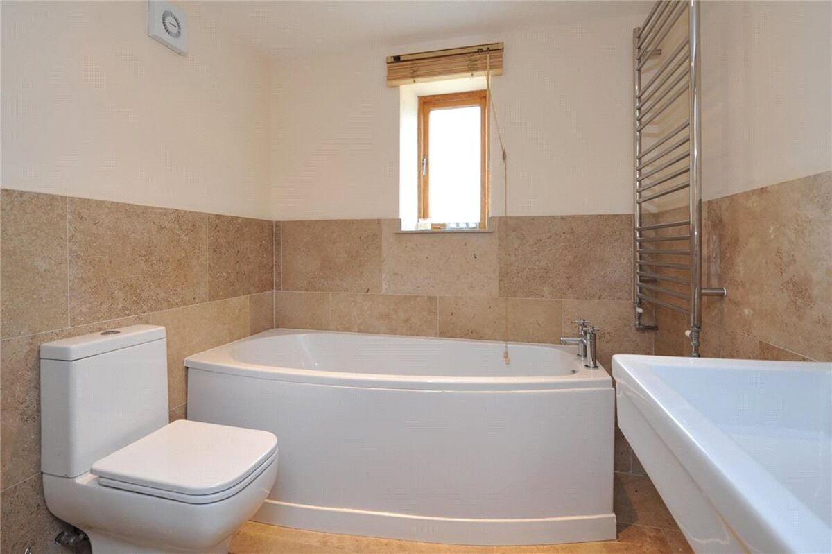 house for sale in Dauntsey, Chippenham, Wiltshire, SN15 CIR170077