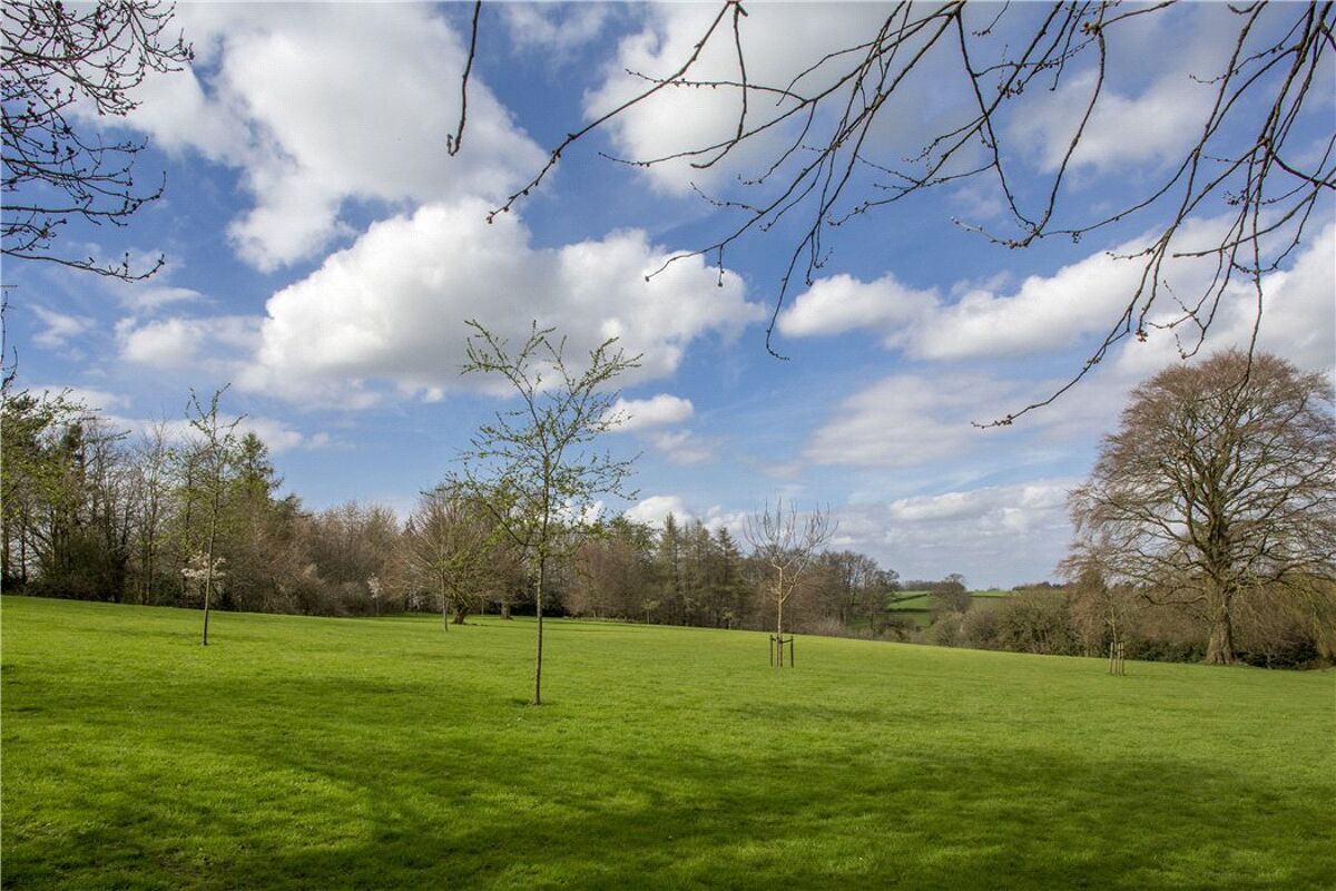 house for sale in Dursley, Gloucestershire, GL11