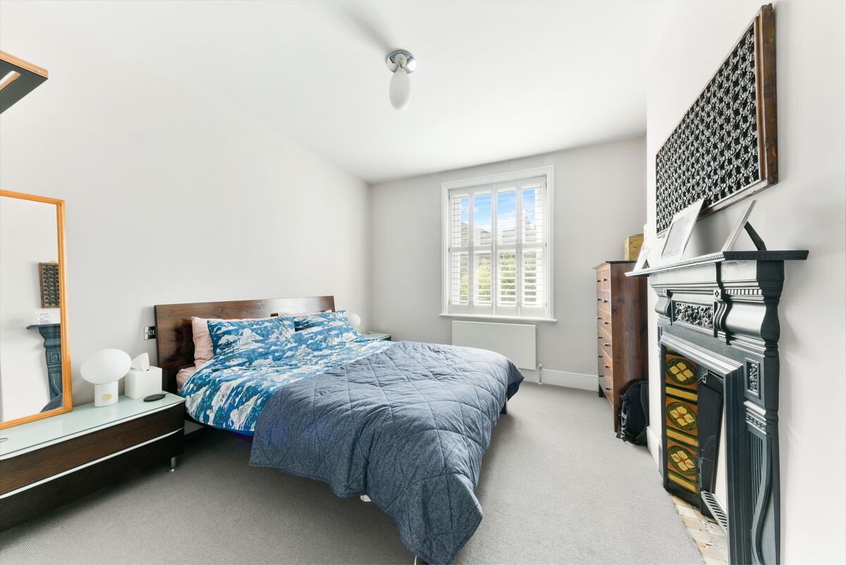 house to rent in Gosberton Road, London, SW12. CLQ012087140 Knight