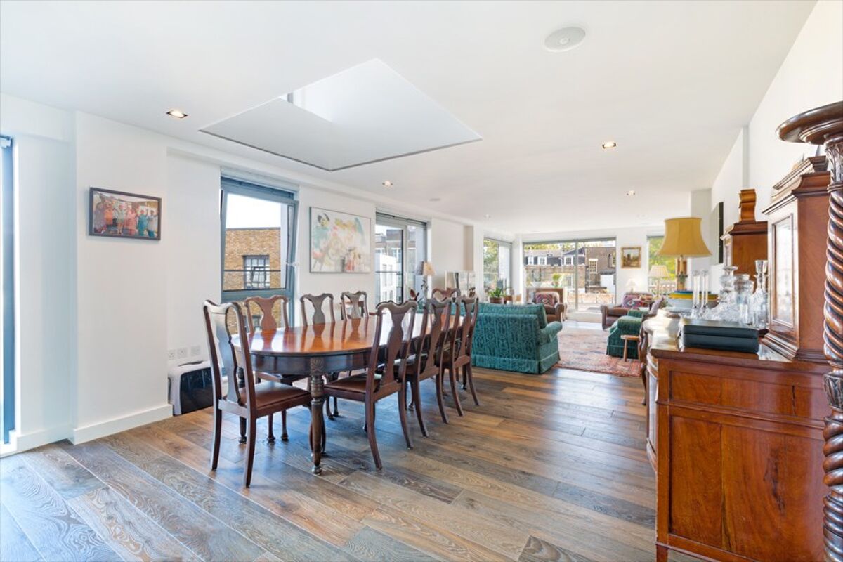 flat to rent in Macaulay Road, Clapham, London, SW4 CLQ248140