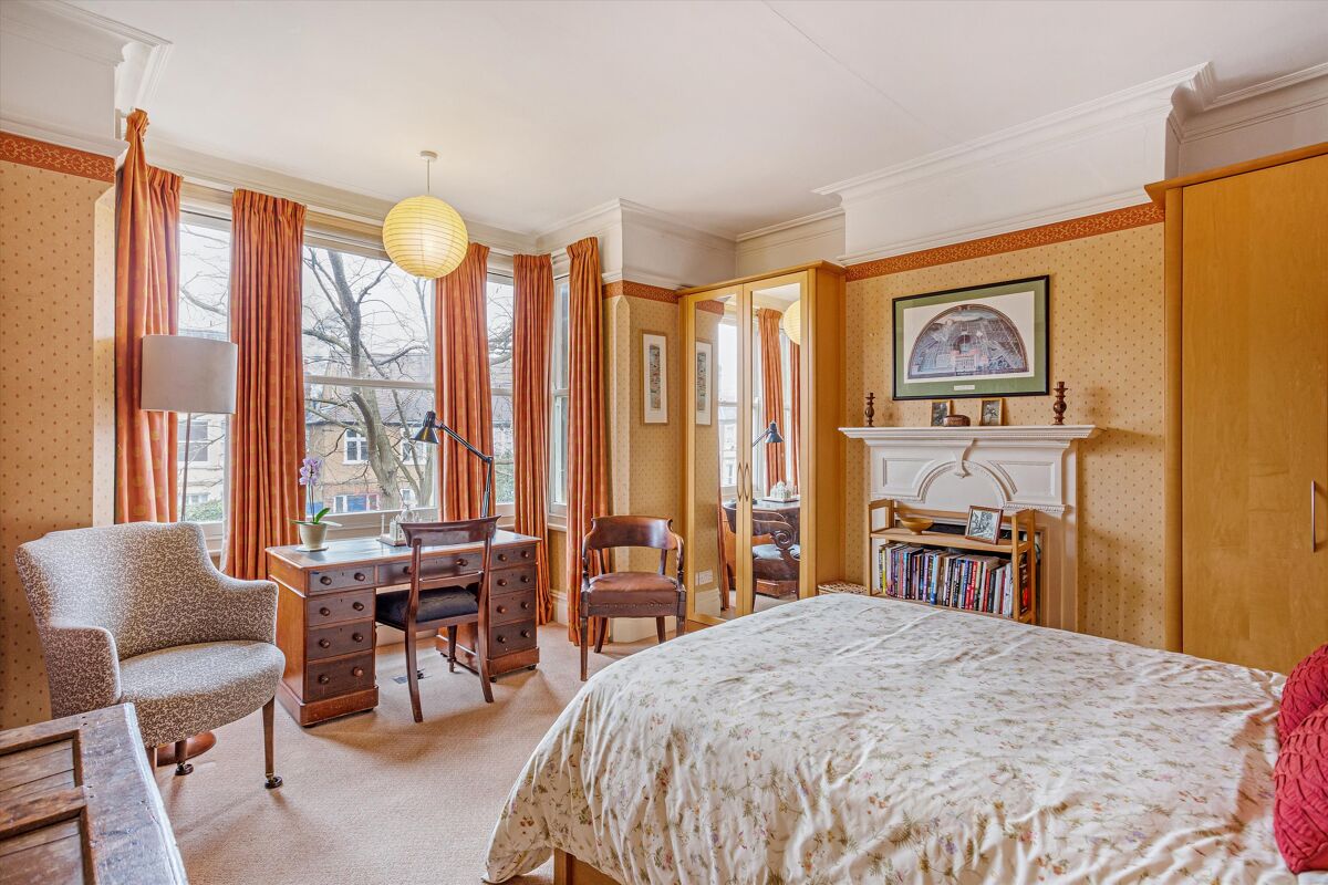 house for sale in De Freville Avenue, Cambridge, Cambridgeshire, CB4