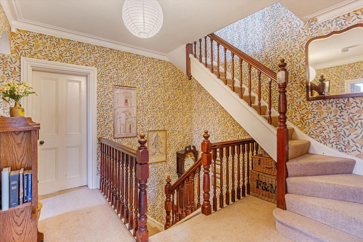 house for sale in De Freville Avenue, Cambridge, Cambridgeshire, CB4