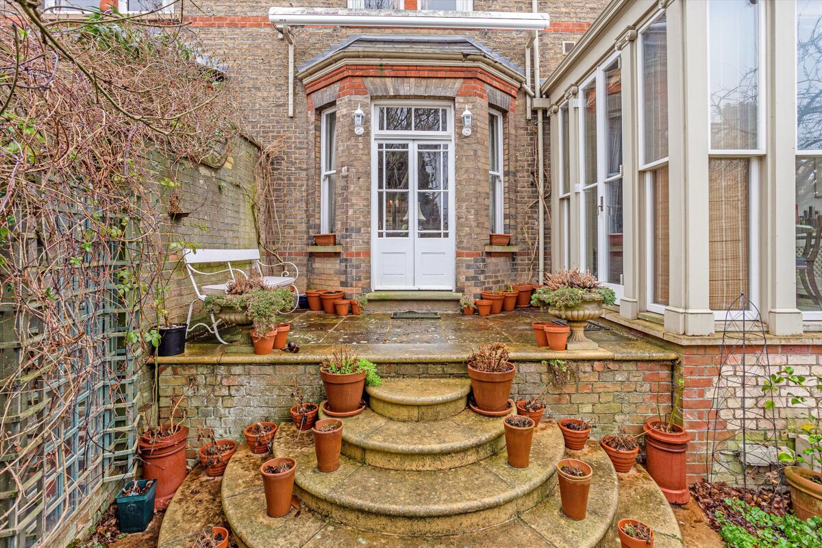 house for sale in De Freville Avenue, Cambridge, Cambridgeshire, CB4