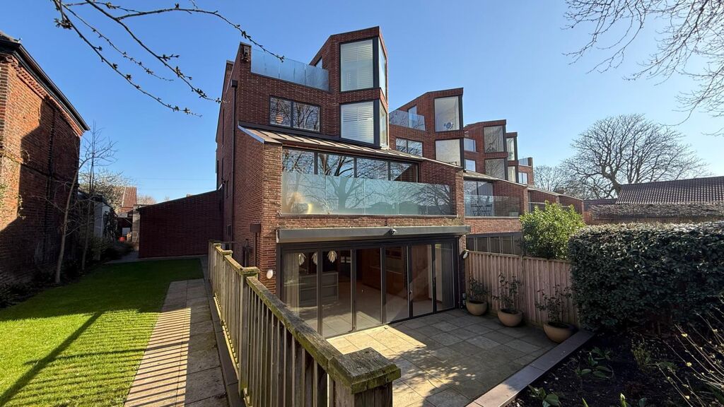 Image of Church Street, Cambridge, Cambridgeshire CB4