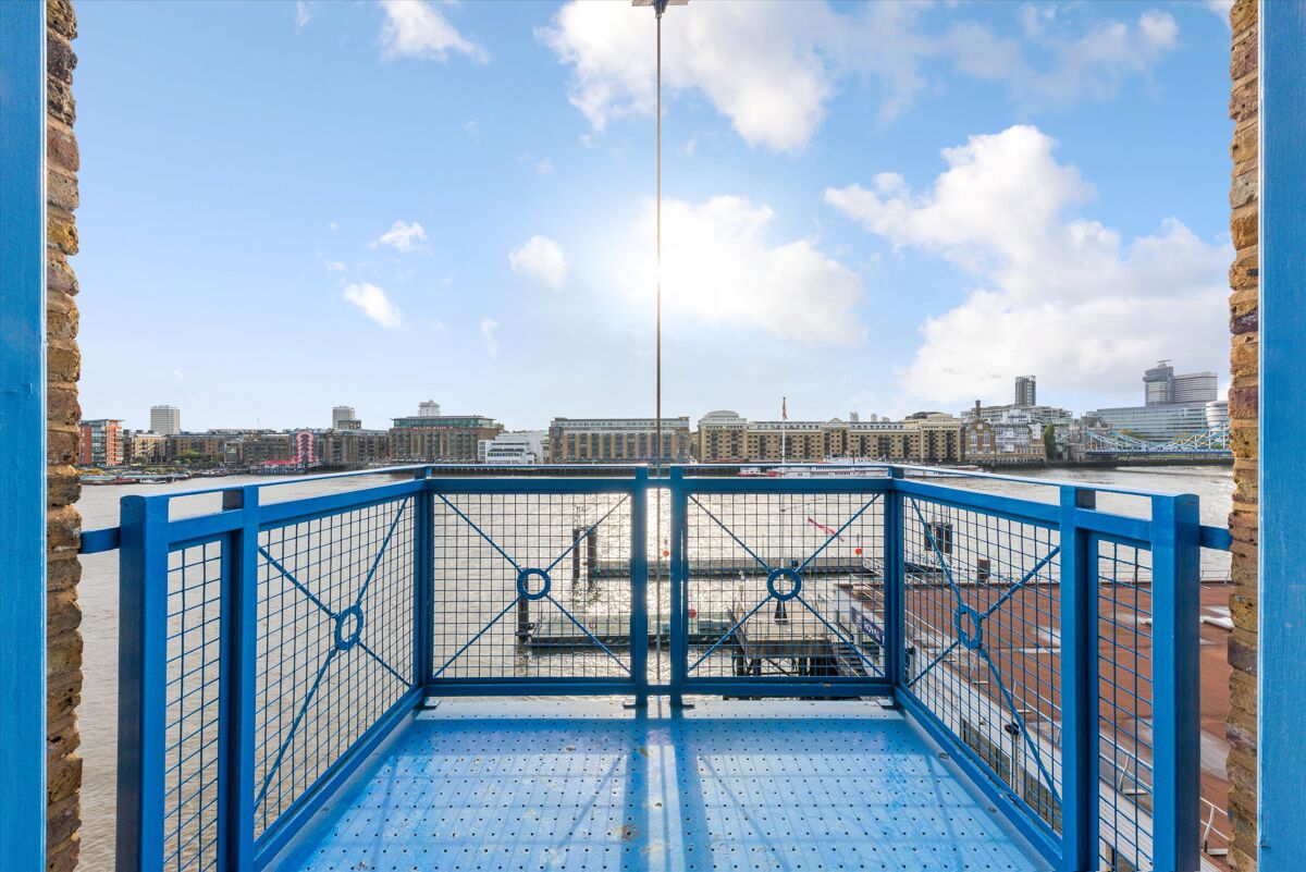 flat for sale in Millers Wharf House, 78 St Katharines Way, London, E1W