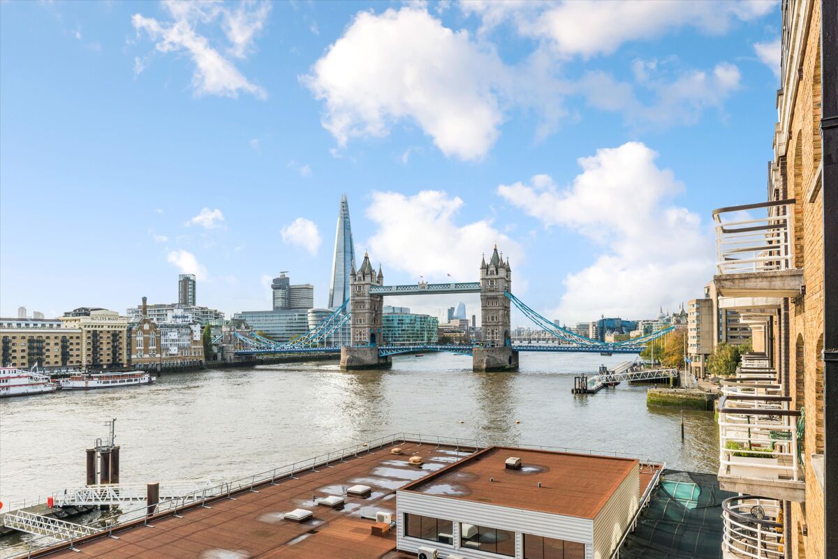 flat for sale in Millers Wharf House, 78 St Katharines Way, London, E1W
