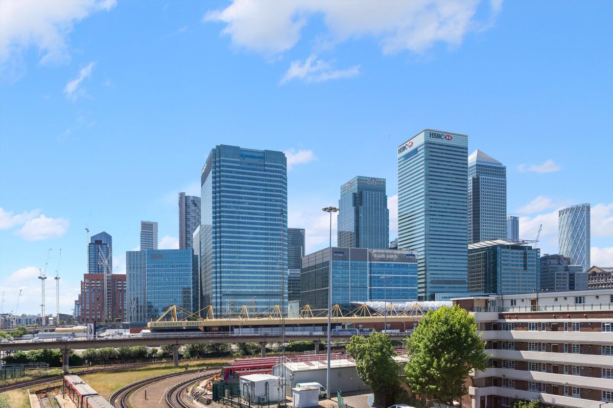 flat for sale in Poplar High Street, London, E14 CNW012054166