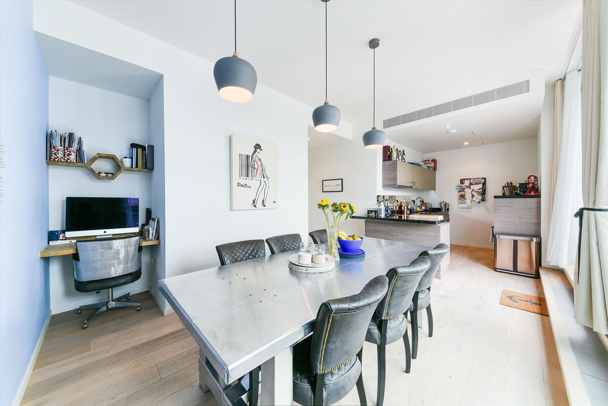 flat for sale in Baltimore Wharf, London, E14 CNW012074070 Knight Frank