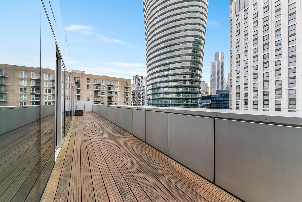 flat for sale in Baltimore Wharf, London, E14 CNW012074070 Knight Frank