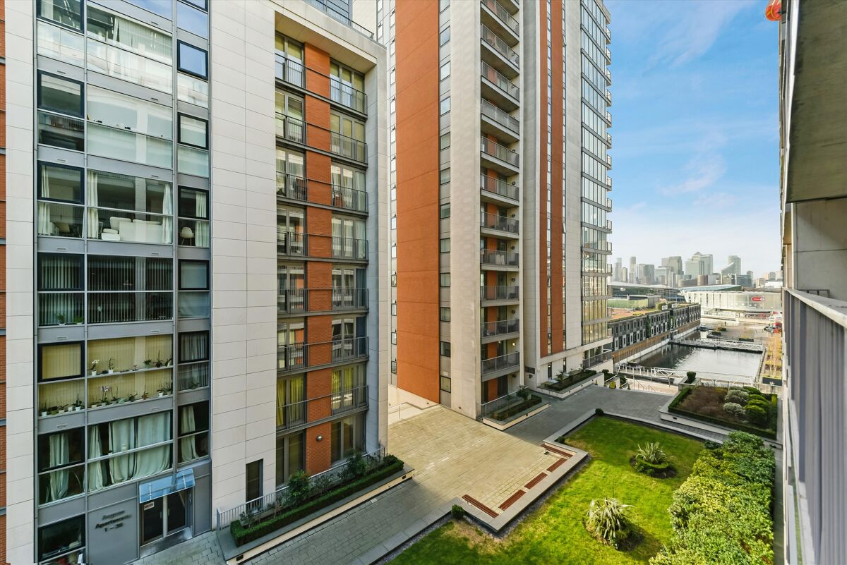 flat for sale in Marmara Apartments, 13 Western Gateway, Royal Docks