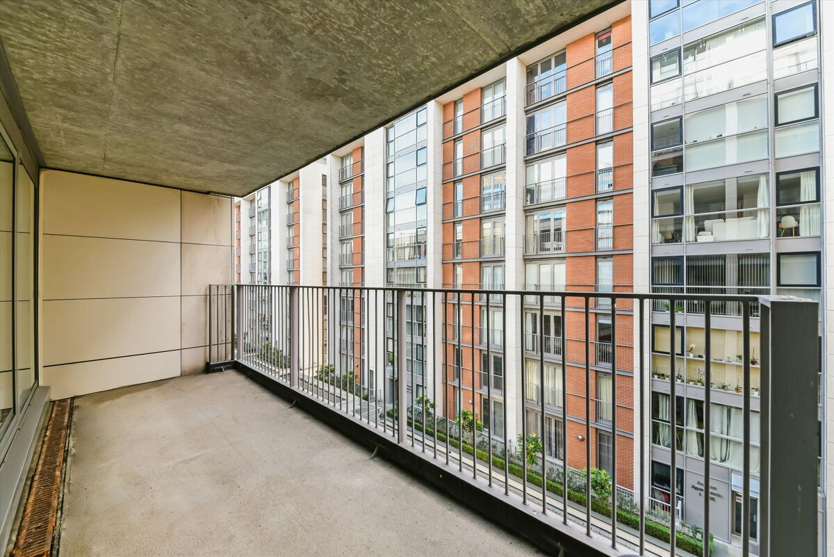 flat for sale in Marmara Apartments, 13 Western Gateway, Royal Docks