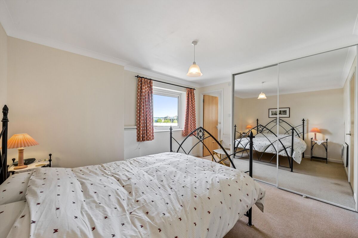 flat for sale in Arnhem Wharf, E14 CNW012165861 Knight Frank