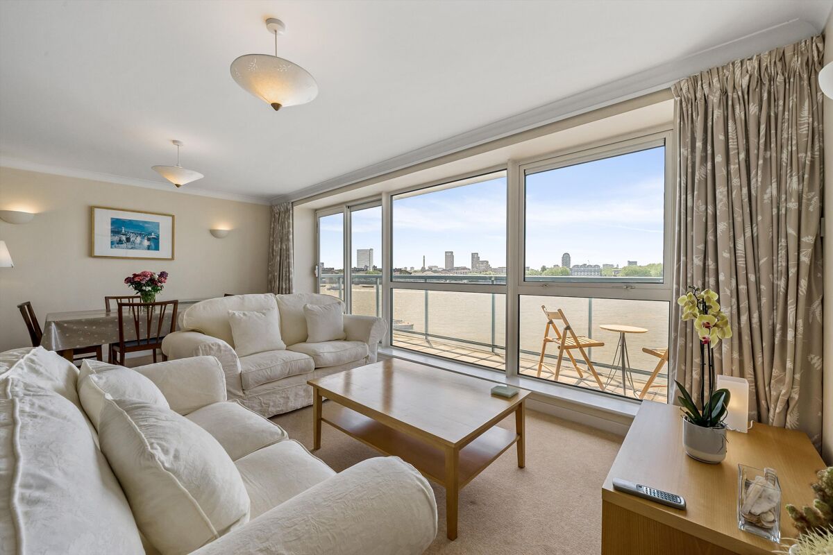 flat for sale in Arnhem Wharf, E14 CNW012165861 Knight Frank