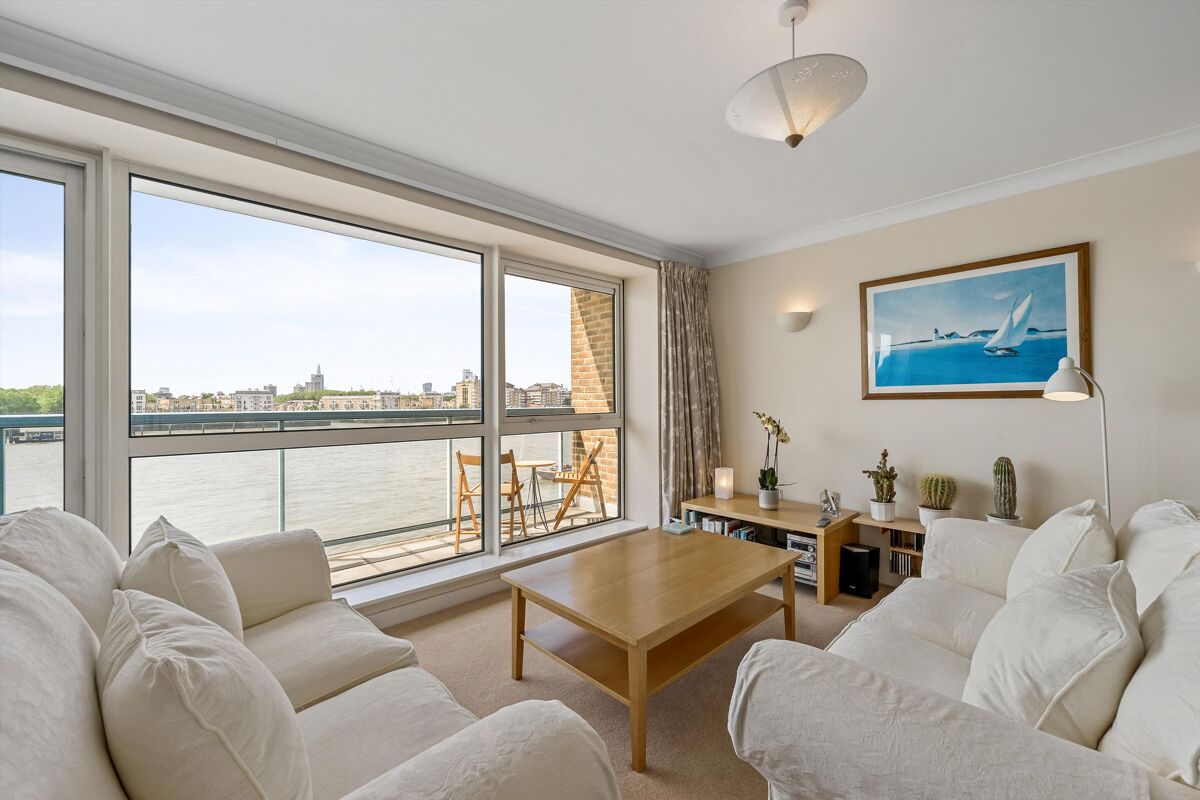 flat for sale in Arnhem Wharf, E14 CNW012165861 Knight Frank