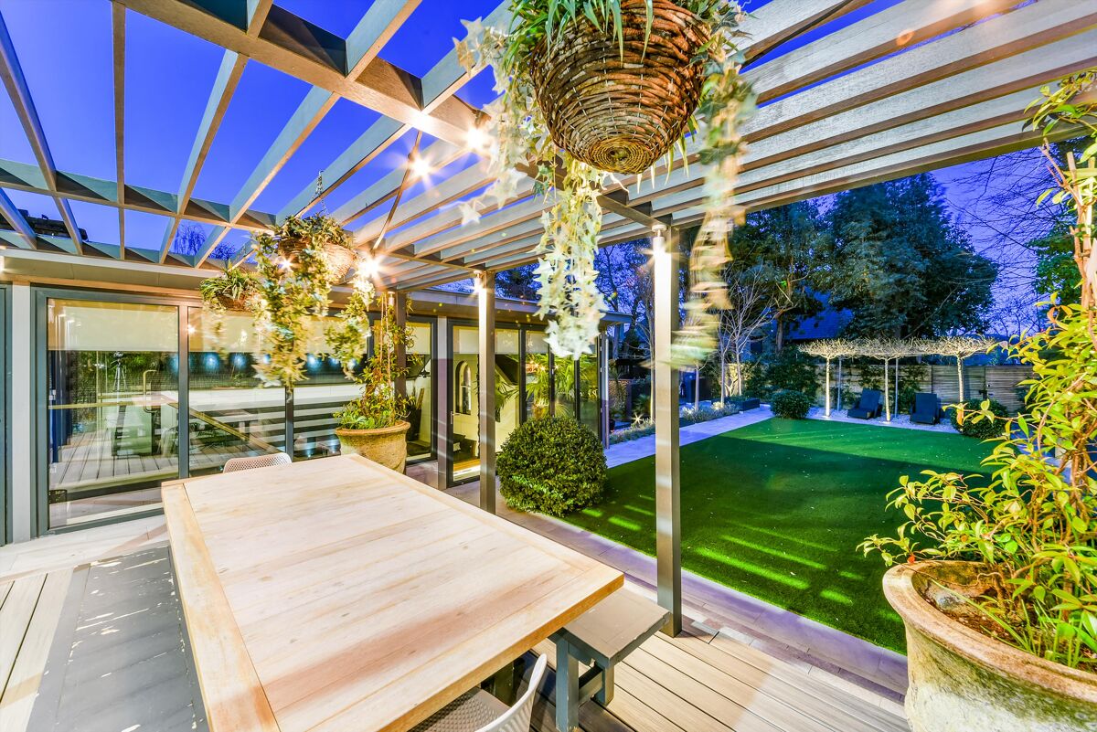 house for sale in Montpelier Row, Blackheath SE3. CNW012183750