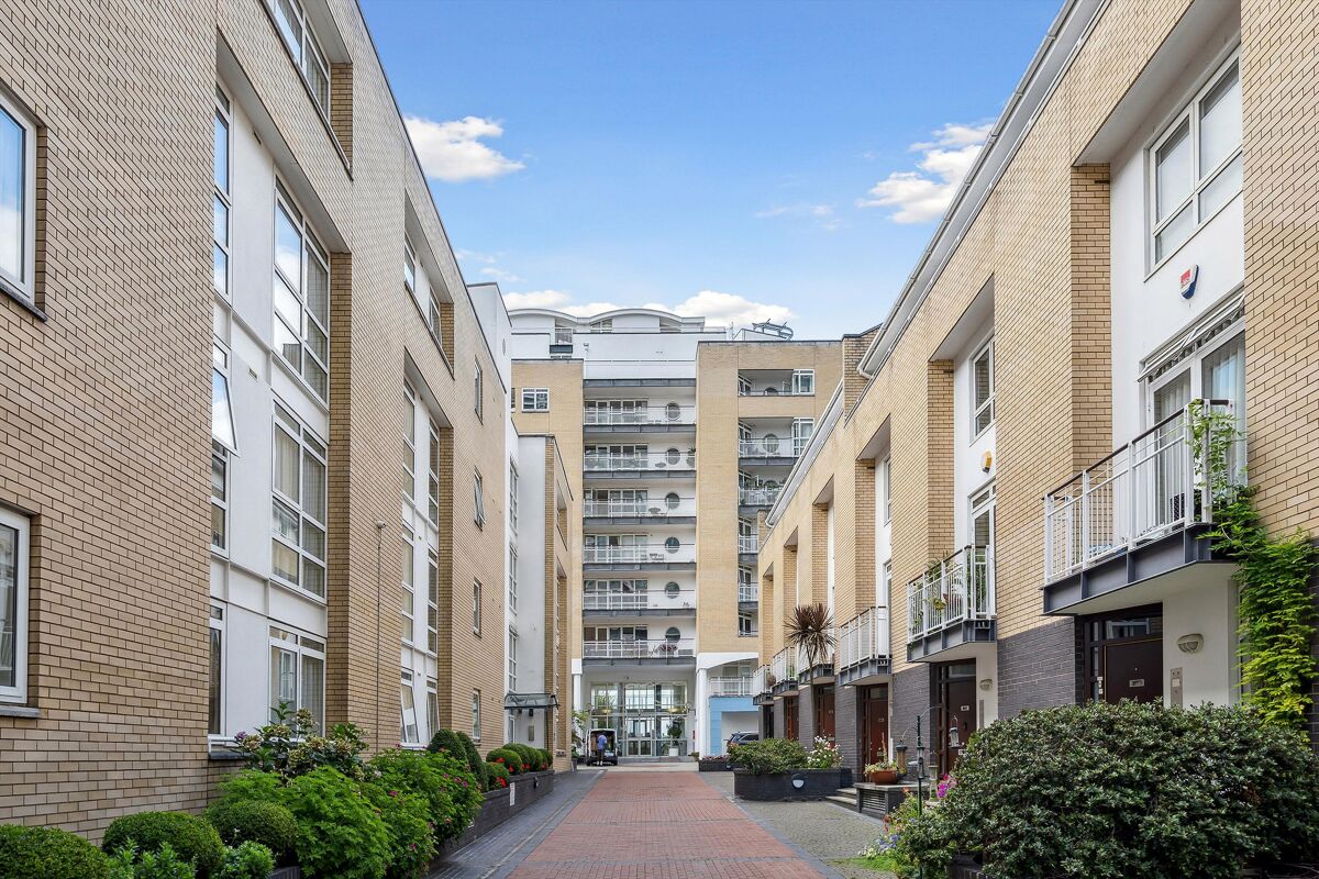 penthouse for sale in Anchorage Point, Canary Wharf, E14 CNW012216808