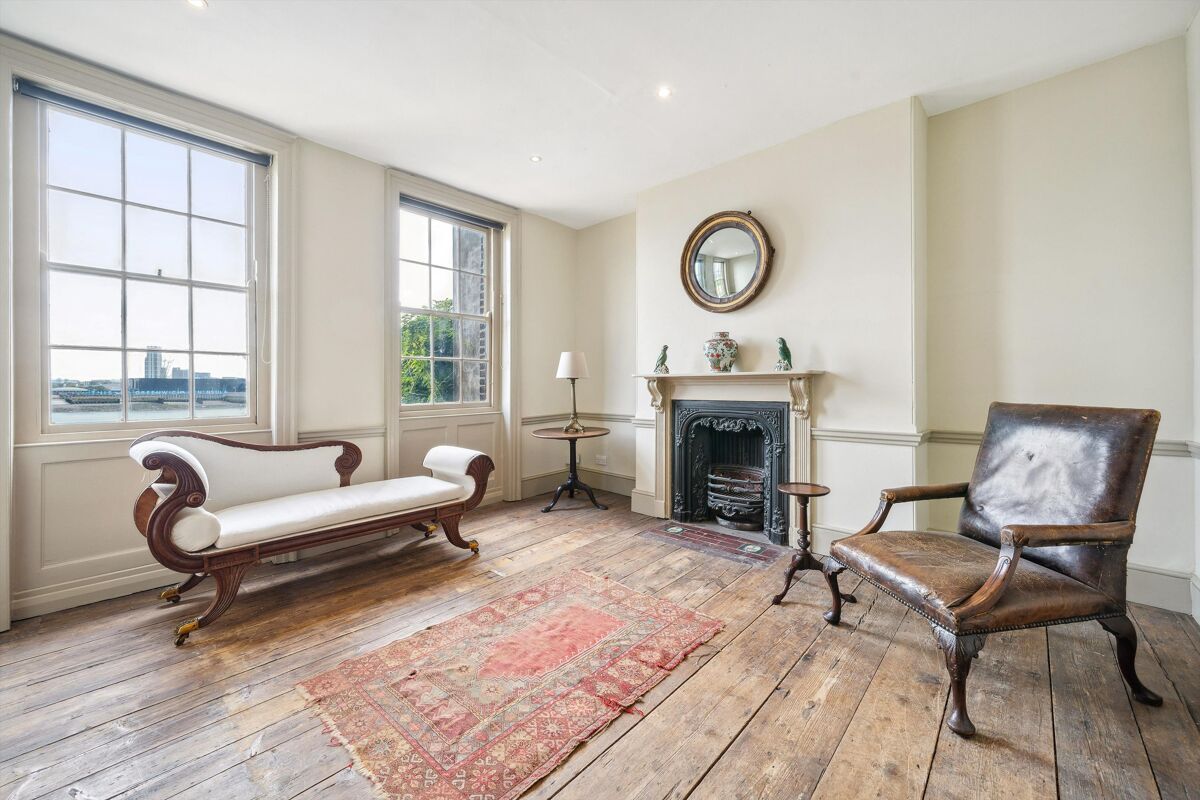 house for sale in Coldharbour, London, E14 CNW012269967 Knight Frank