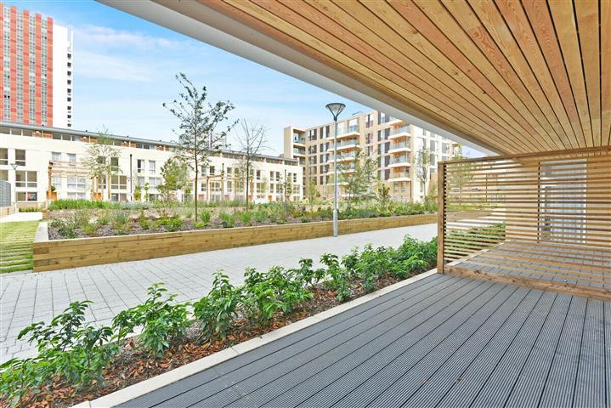 flat for sale in Eddington Court, 1 Silvertown Square, E16