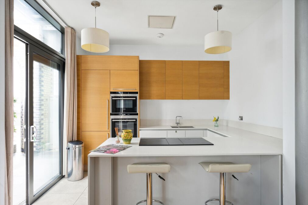 Image of Sugar House, Leman Street, London, E1