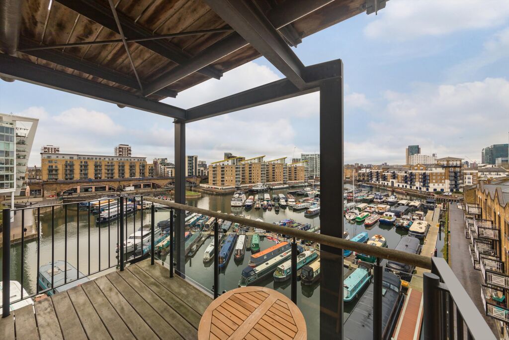 Image of Medland House, Branch Road, London, E14