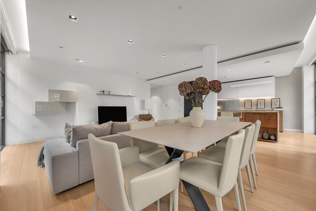 Image of Bartholomew Close, London, EC1A