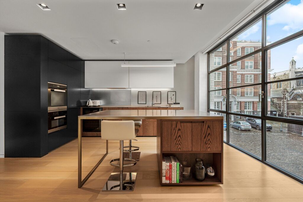 Image of Bartholomew Close, London, EC1A