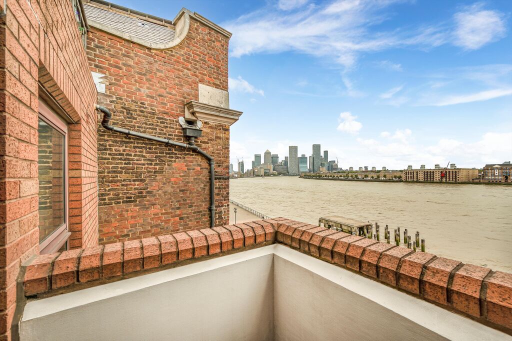 Image of Free Trade Wharf, The Highway, London, E1W