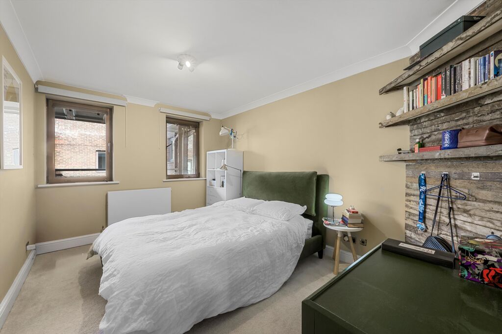 Image of Cumberland Mills Square, London, E14