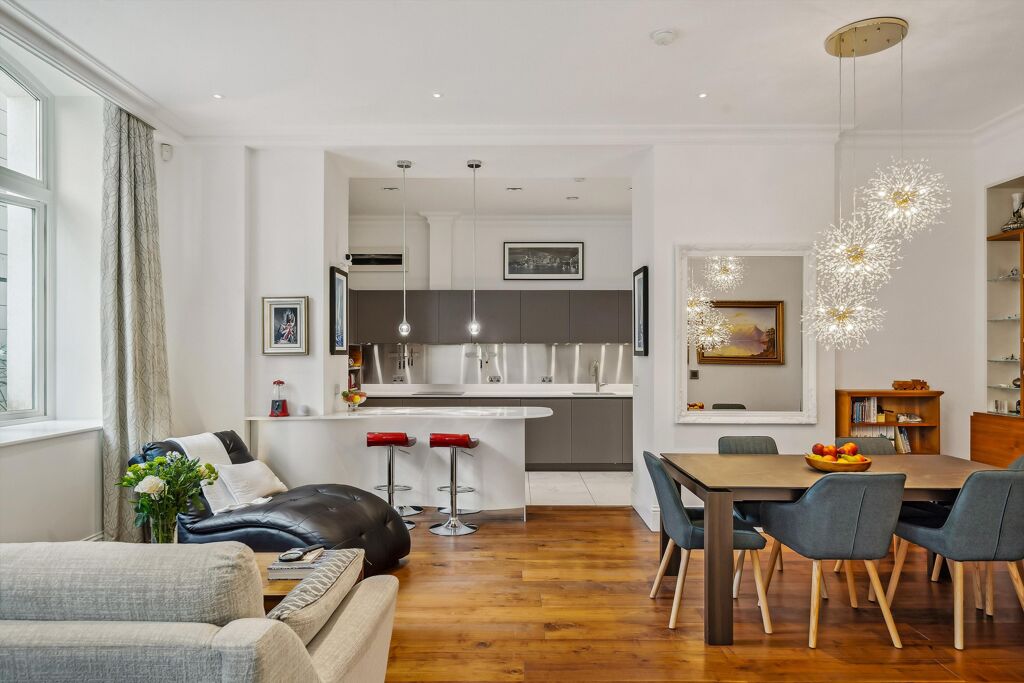 Image of Sterling Mansions, Leman Street, London, E1