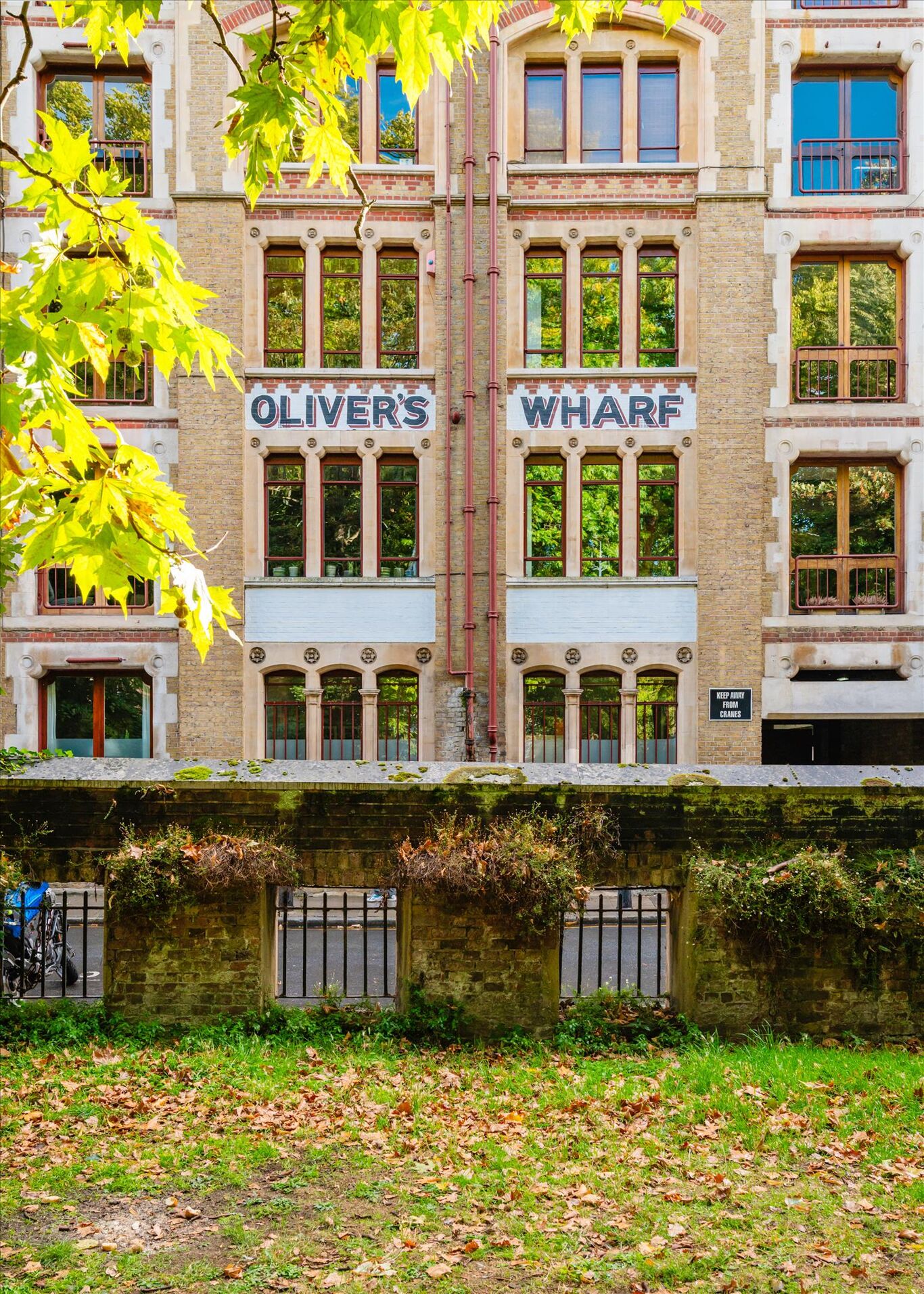 Image of Oliver’s Wharf, Wapping High Street, London, E1W