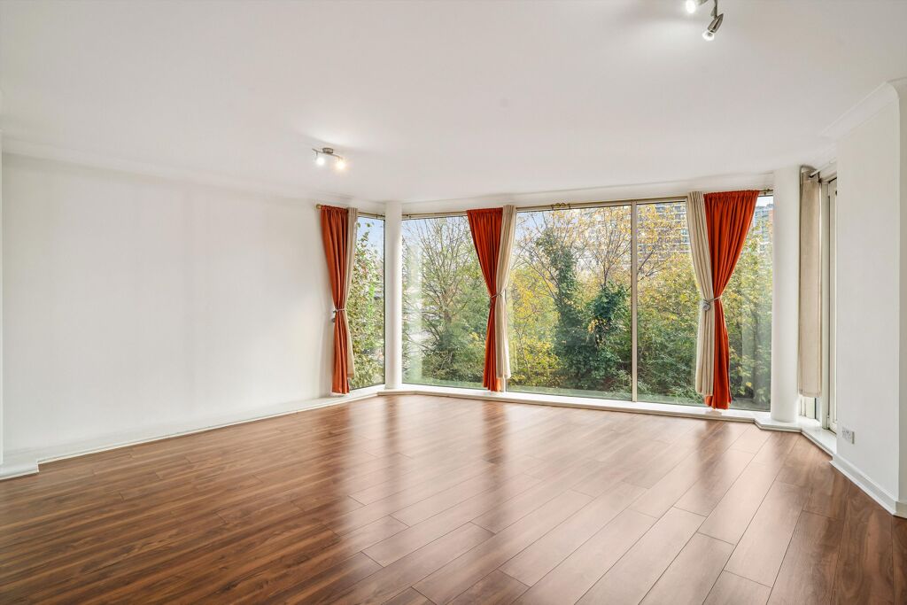 Image of Boardwalk Place, Canary Wharf, London, E14