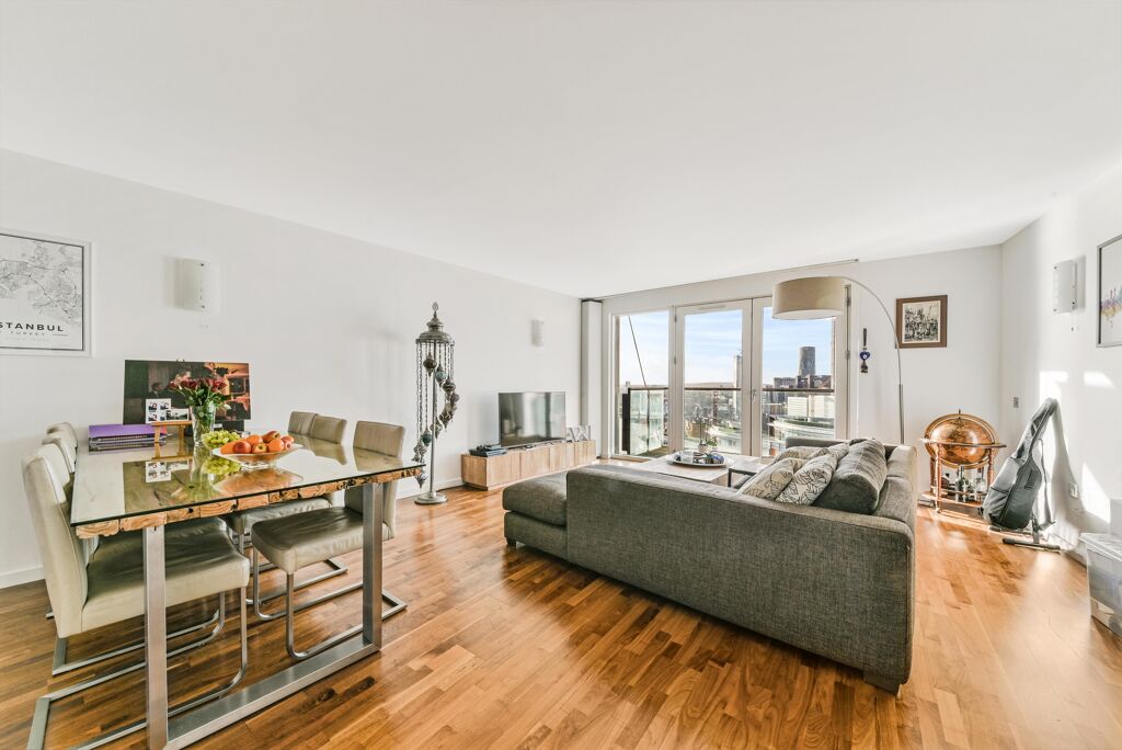 Image of New Providence Wharf, London, E14