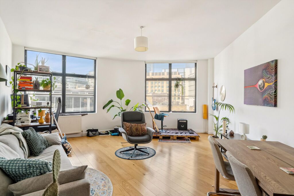 Image of Exchange Building, Commercial Street, London, E1