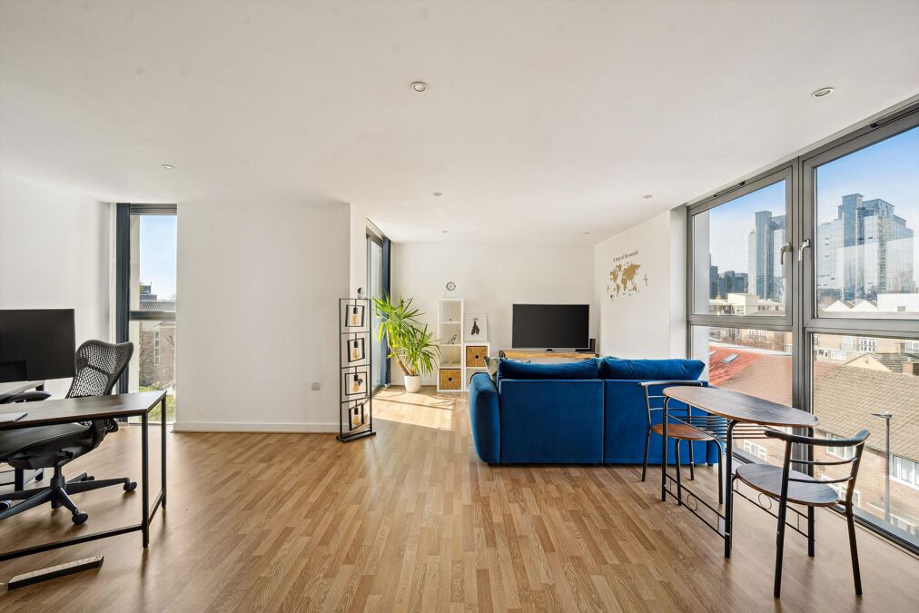 Image of Queen Of The Isle Apartments, East Ferry Road, London, E14