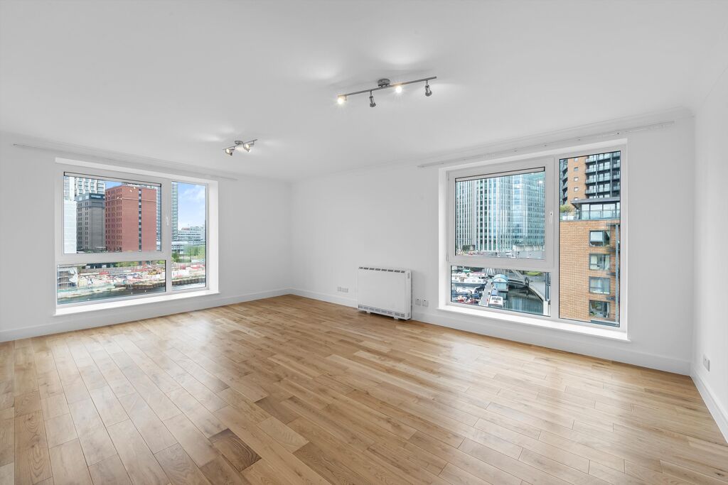 Image of Boardwalk Place, Canary Wharf, London, E14
