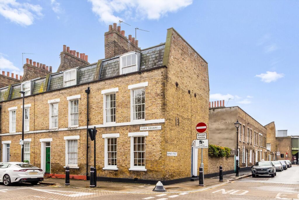 Image of York Square, London, E14