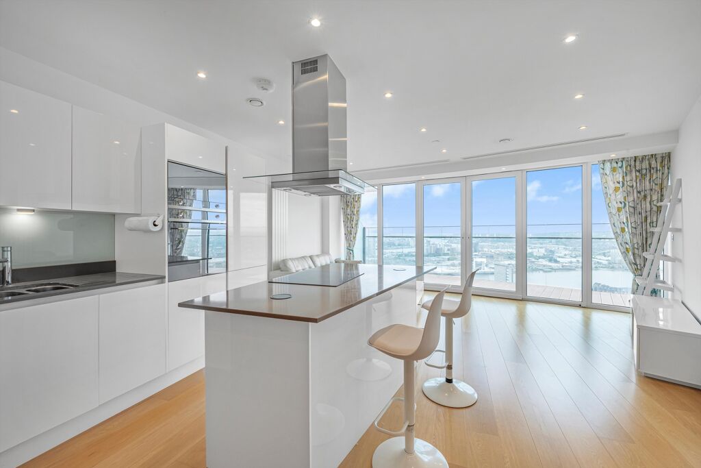 Image of Arena Tower, Crossharbour Plaza, London, E14