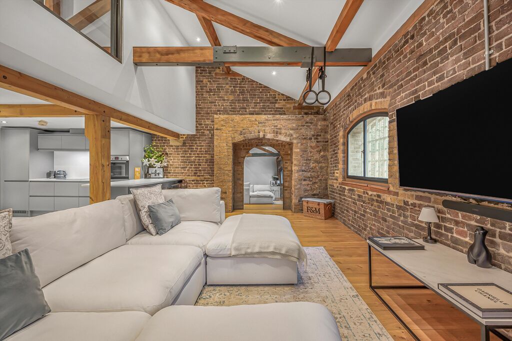 Image of Port East Apartments, 14 Hertsmere Road, London, E14