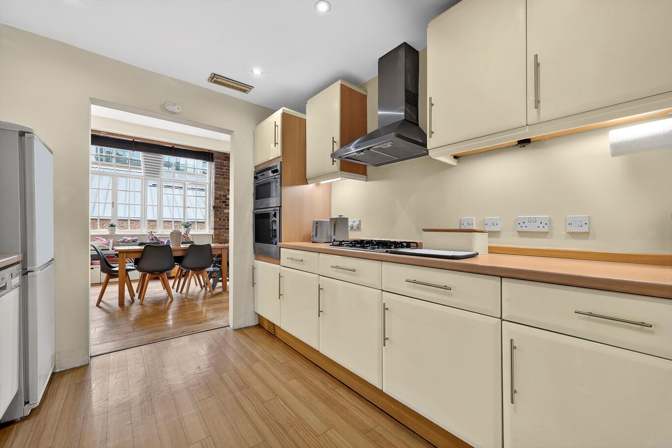 Image of Telfords Yard, London E1W