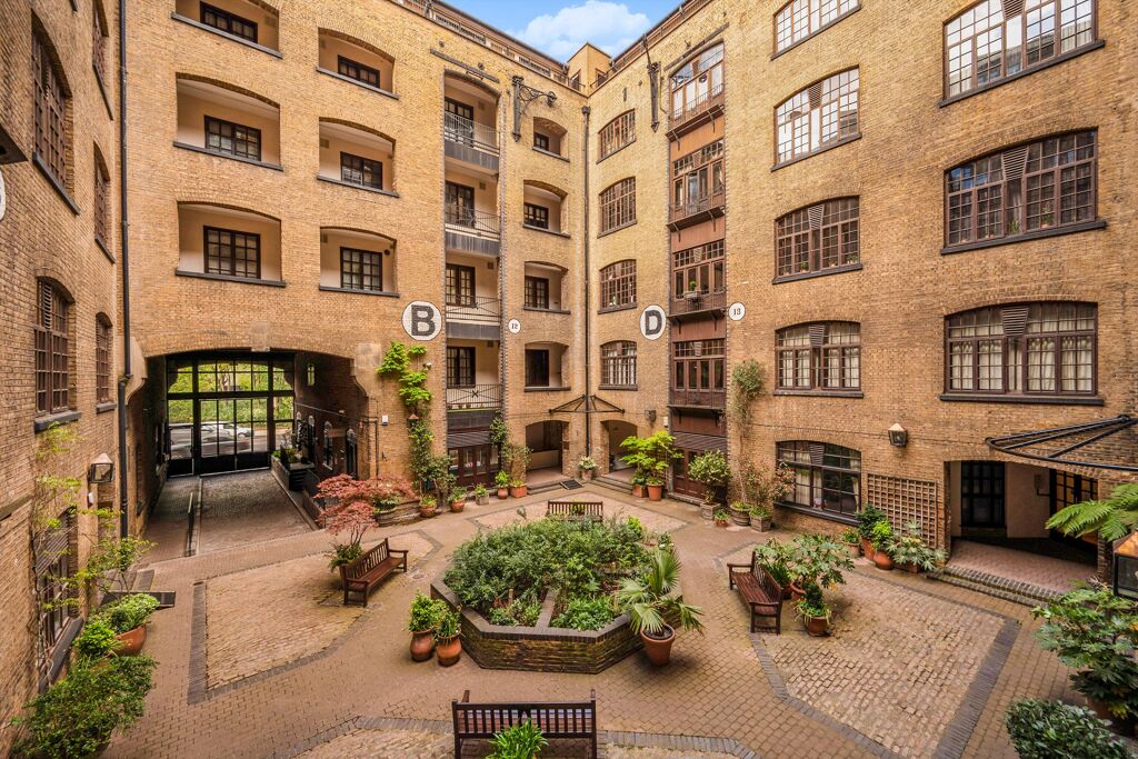 Image of Telfords Yard, London E1W