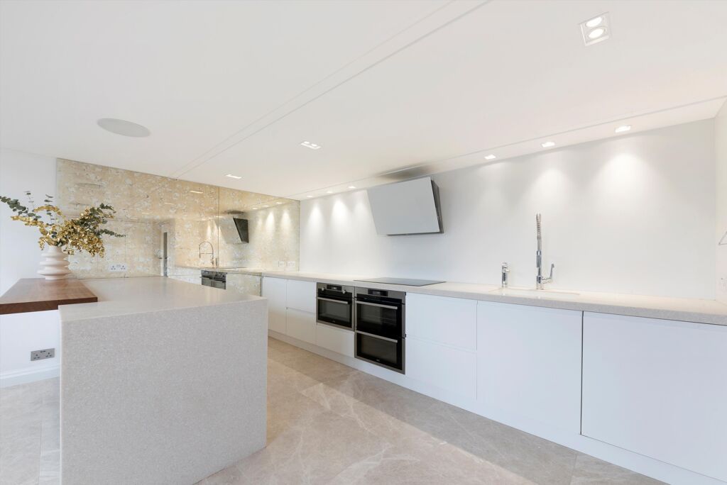 Image of Westminster Bridge Road, London, SE1