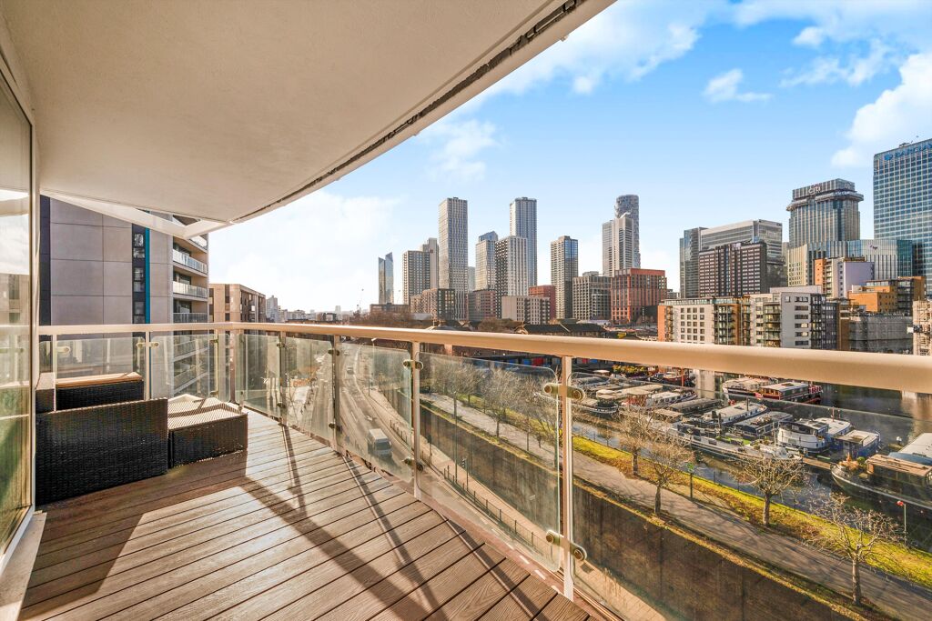 Image of Prestons Road, London, E14