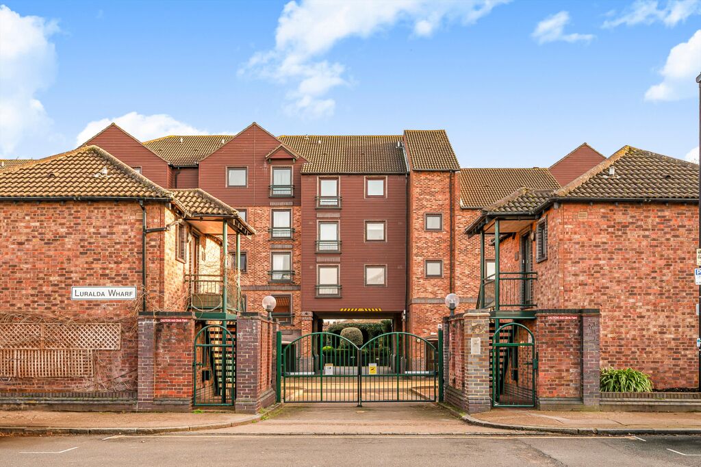 Image of Saunders Ness Road, London E14