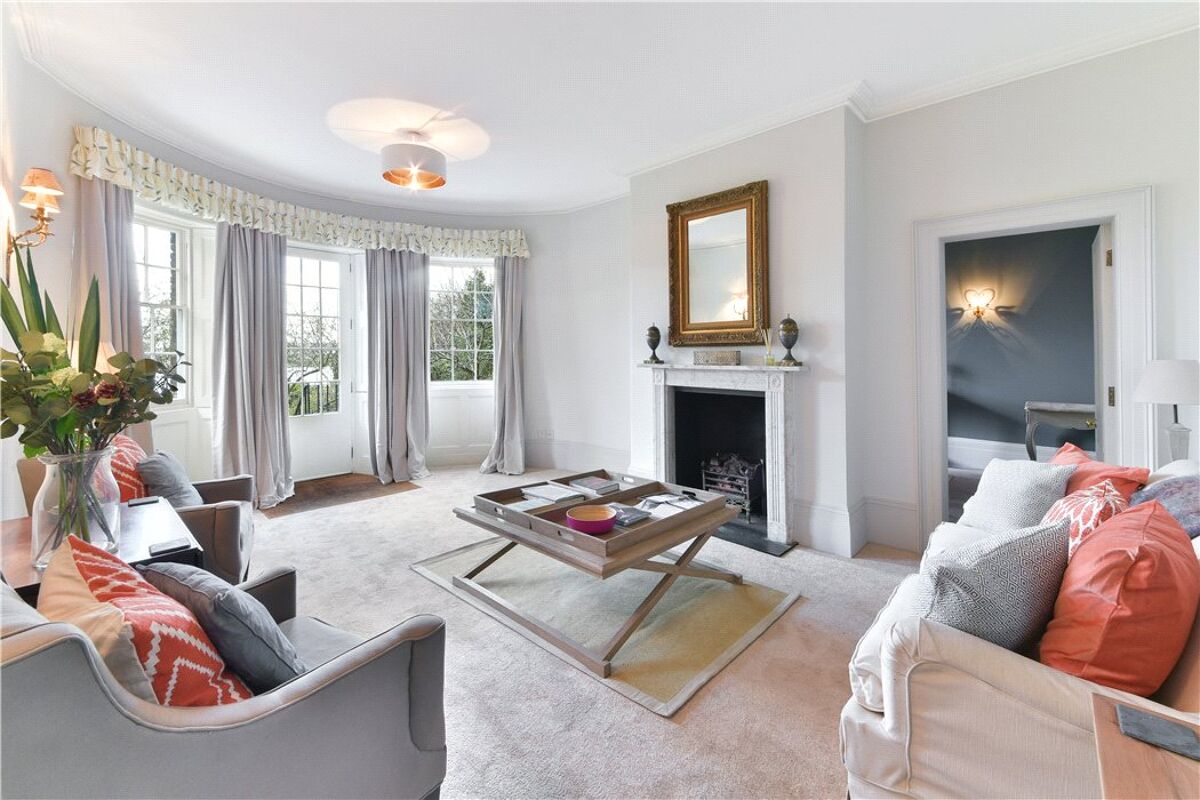 house for sale in Cold Harbour, Isle Of Dogs, London, E14 cnw080110 Knight Frank