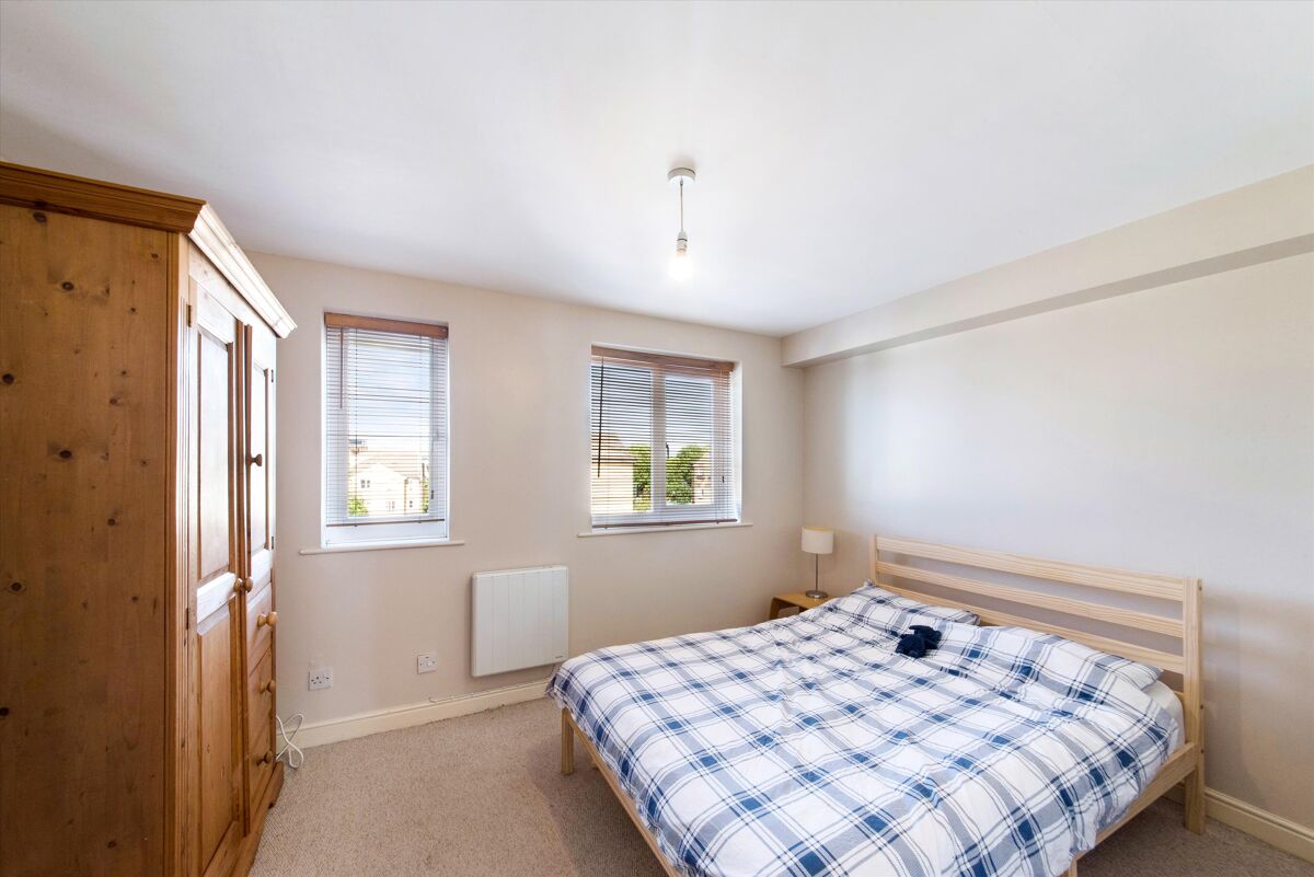 apartment for sale in Ferguson Close, E14 CNW120013 Knight Frank