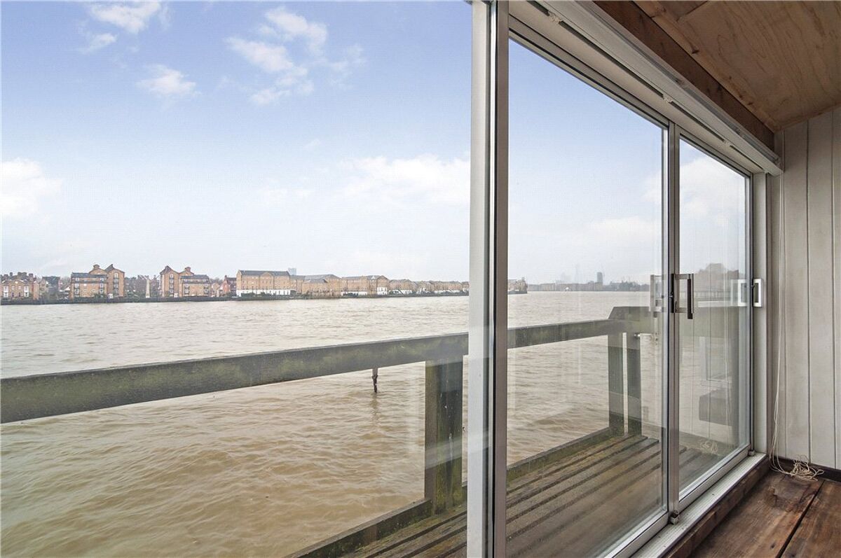 house for sale in Narrow Street, Limehouse, London, E14 CNW130234