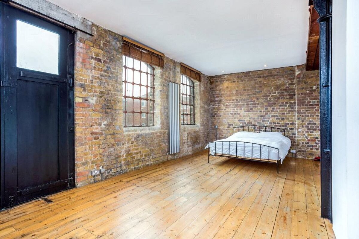 flat for sale in Limehouse Wharf, 148 Narrow Street, Limehouse, London