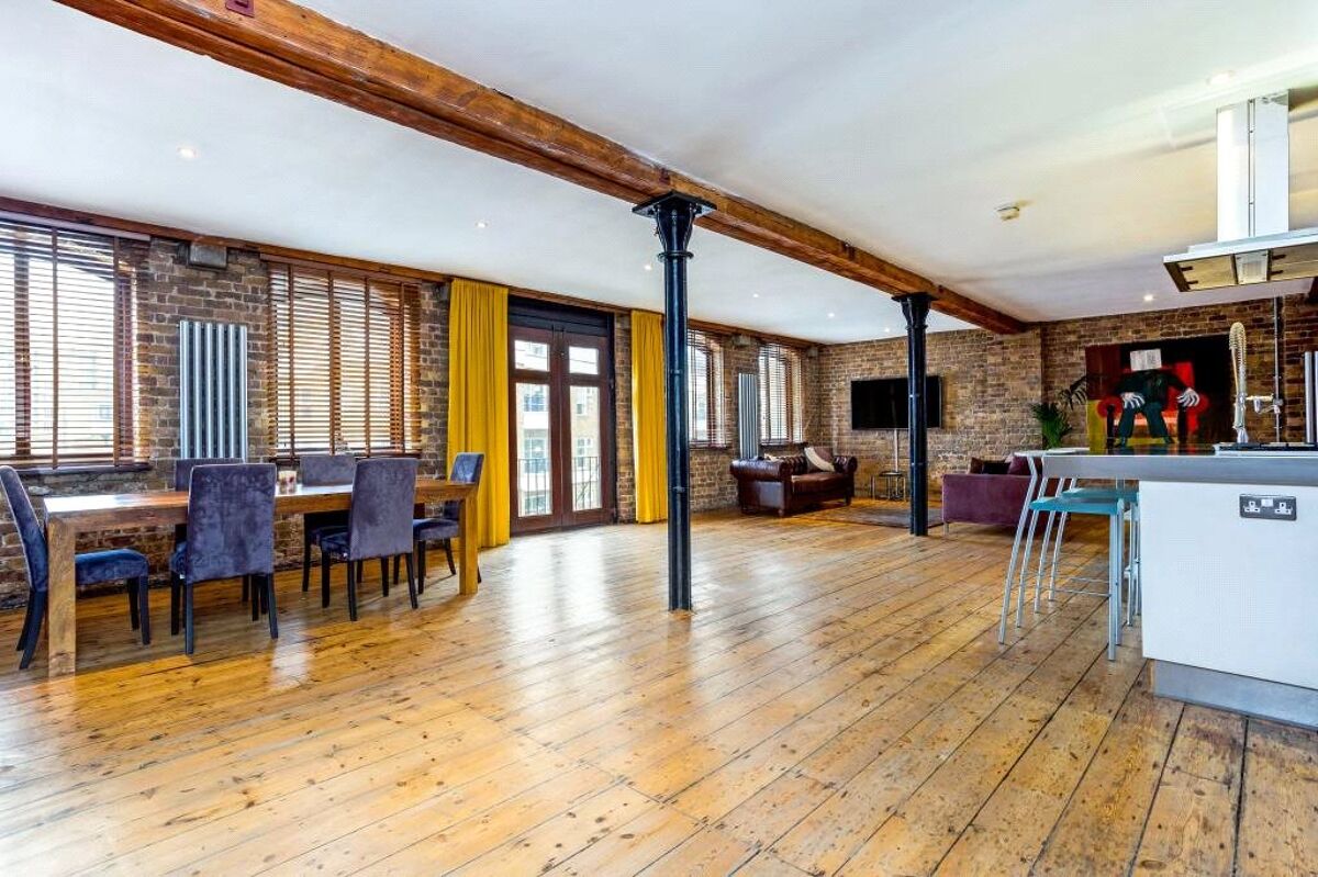 flat for sale in Limehouse Wharf, 148 Narrow Street, Limehouse, London